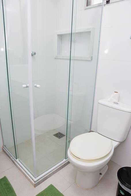 Apartamento Completo - O Melhor Custo X Beneficio Pertinho De Tudo - 3 Minutos A Pe Da Praia Guarapari Extérieur photo
